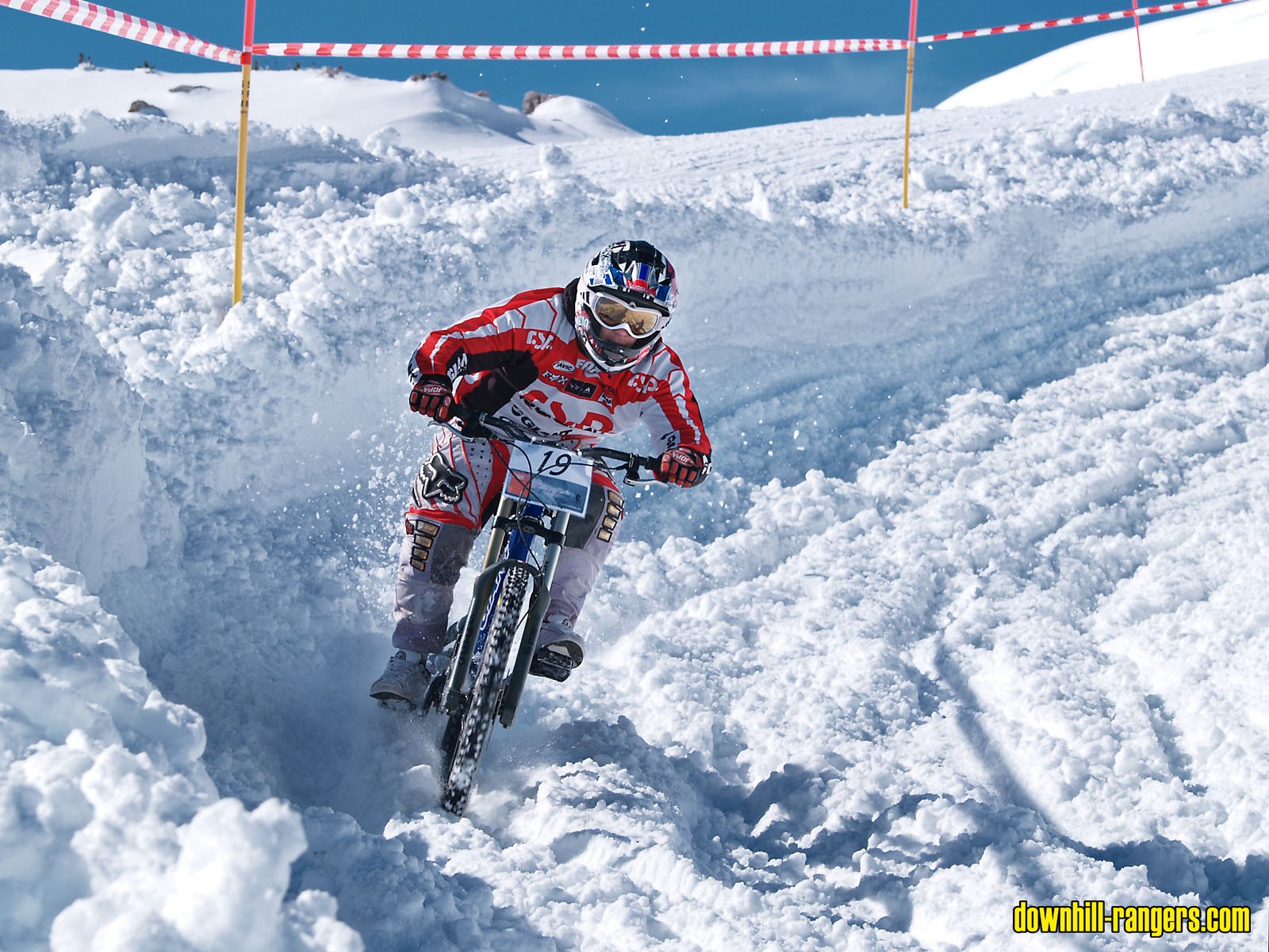 Snowdownhill_Krippenstein