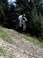 sprung
Dateiname: 422016-posercamp15.JPG