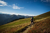 SSES Leogang/Saalbach Stage 2 - Anfang vom Wurzeltrail
Dateiname: Biketember_Specialized_SRAM_Enduro_Series_by_Hanno_Polomsky.jpg