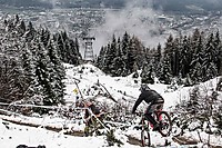 Nordkette Quartett - Mountainbike Downhill
Dateiname: Felix_Schueller_2042013_NKQ_MTBdown_0255.jpg
