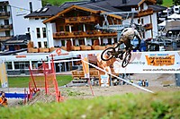 iXS European Downhill Cup Leogang

User: News-Pics
2012-05-07, 14:00
1200 x 798 Pixel
Location: Leogang

Klicks: 176
Rating: 0,0

Dateiname: ixs_downhill_leogang_finals_men2_byNorbertSzasz_small.jpg