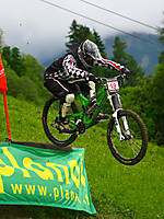 Noox @ Sommernachtslalom Planai
Dateiname: noox-sprung-planai-sommernachtslalom.jpg