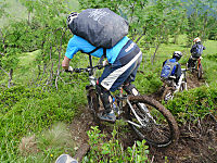 Freeriden in Saalbach Hinterglemm
Dateiname: saalbach-freeride-flo-2.jpg