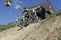 iXS EDC Schladming Start-Sprung
Dateiname: web_Gravity_Games_22-06-14_IXS_Downhill_Cup_action_unknown_by_PACOimages_ymm_0104.JPG