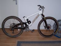 commencal meta 4x im aufbau
Dateiname: 01_06_2007_2_klein.jpg