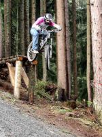 drop
Dateiname: 402996-ride23.jpg