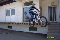 Hupf!!!
Dateiname: DCP_0127_.JPG