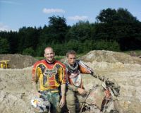 Playing in the mud...
Dateiname: DSC000749.JPG