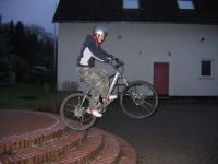 treppen wheely
Dateiname: IMG_1815_800_x_600_.jpg