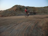 wheelie
Dateiname: PICT0051.JPG