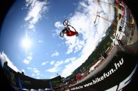 BMX schladming WC 07
Dateiname: aa3.JPG