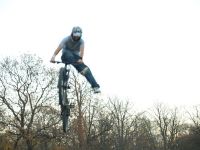 No Foot Can`
Dateiname: fb153645me6.jpg