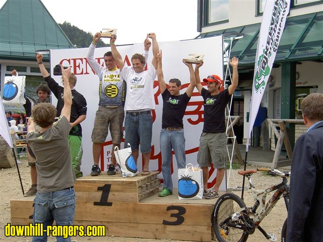 Semmering-24h-Downhill-Siegerehrung-rangers