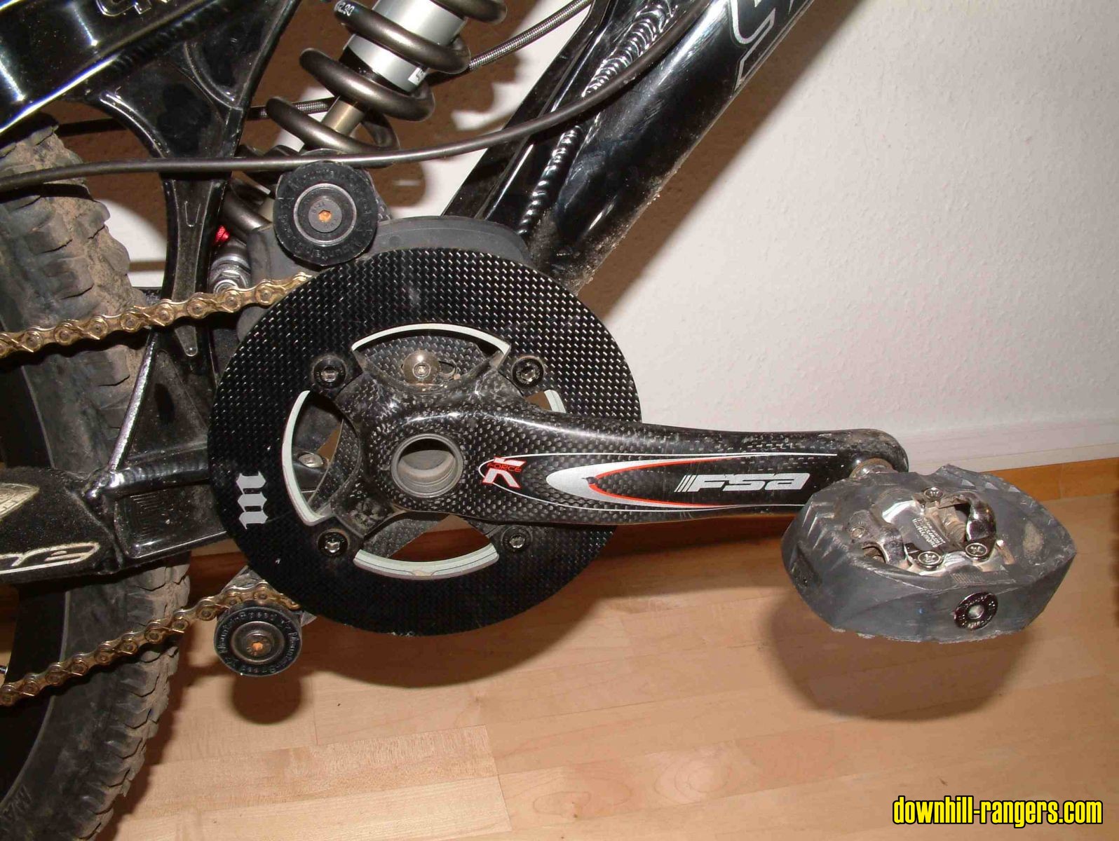 DSCF0122-fsa-carbon-cranks-mrp