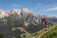 iXS European Downhill Cup Leogang - Phil Atwill
Dateiname: Biketember_ixs_european_dh_cup_by_Thomas_Dietze_2.jpg