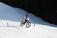 3rd Jump (ridehardonsnow2013)
Dateiname: IMG_1822.JPG