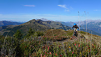 Enduro Biken in Salzburg
Dateiname: P1110503-Lois-Grat-w1600.jpg