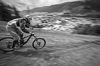 Bikepark Planai iXS European Downhill Cup
Dateiname: web_Gravity_Games_21-06-2015_IXS_Downhill_action_Roland_Haschka_ymm_050.jpg