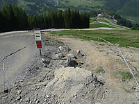 Leogang Streckenumbau 2014 - Downhill
Dateiname: P1110793-Aufteilung-Nach-Tunnel.jpg